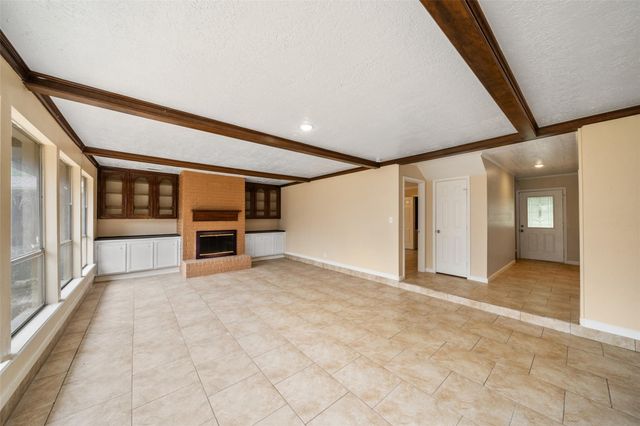 10326 Greencreek Drive, Houston, TX 77070