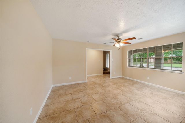 10326 Greencreek Drive, Houston, TX 77070