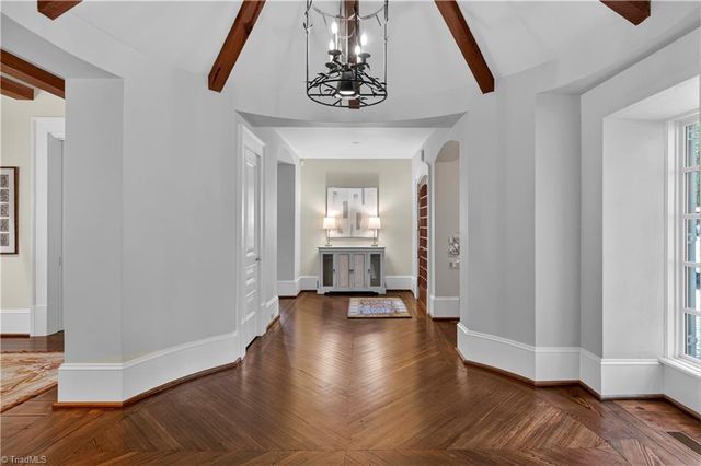 2820 Thornfield Road, Winston-salem, NC 27106