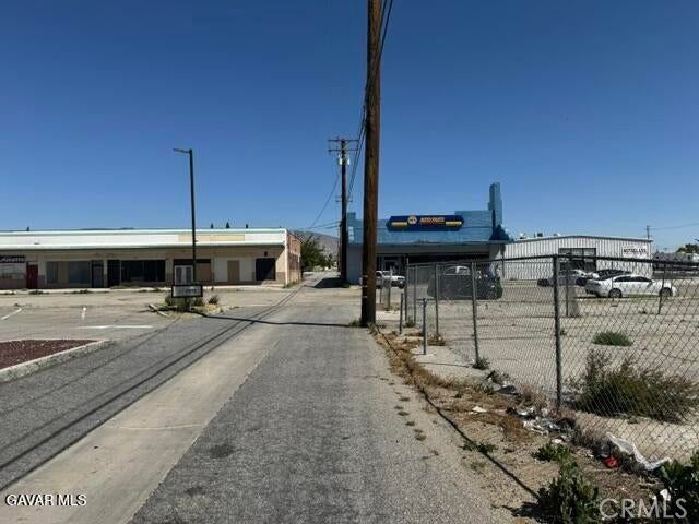15957 K, Mojave, CA 93501