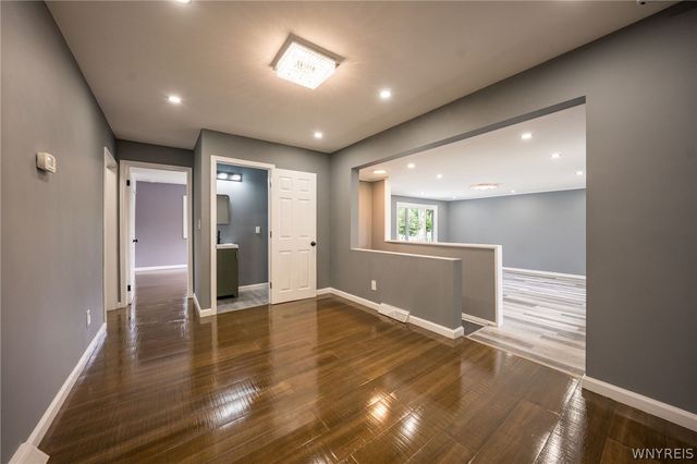 2605 Hakanaw Avenue, Hamburg, NY 14075