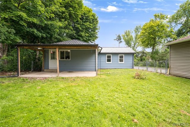2605 Hakanaw Avenue, Hamburg, NY 14075