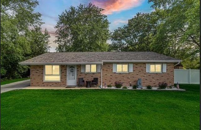 8630 163rd Street, Orland Park, IL 60462