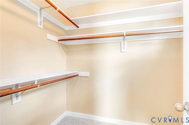 8297 Soft Wind Dr, Mechanicsville, VA 23111