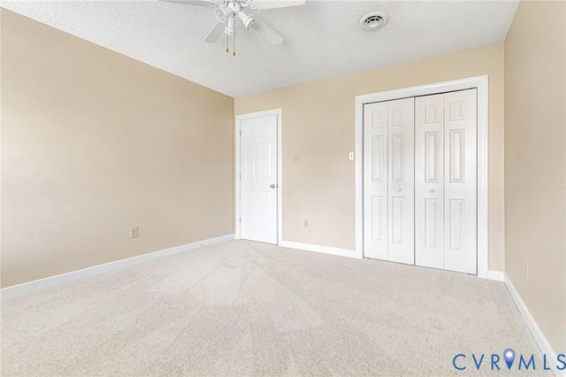 8297 Soft Wind Dr, Mechanicsville, VA 23111