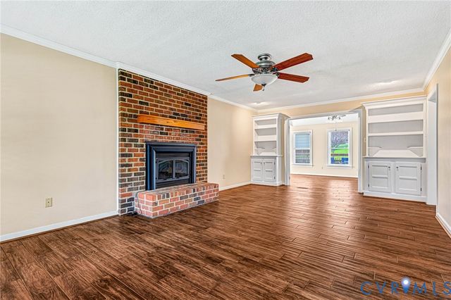 8297 Soft Wind Dr, Mechanicsville, VA 23111