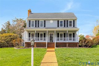 8297 Soft Wind Dr, Mechanicsville, VA 23111