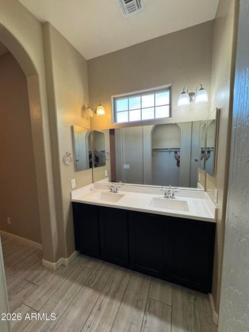 1367 S COUNTRY CLUB Drive 1034, Mesa, AZ 85210