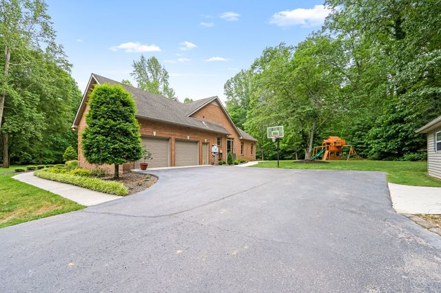 189 Turkey Creek Dr, Tullahoma, TN 37388