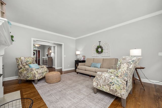189 Turkey Creek Dr, Tullahoma, TN 37388