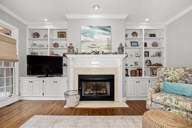 189 Turkey Creek Dr, Tullahoma, TN 37388