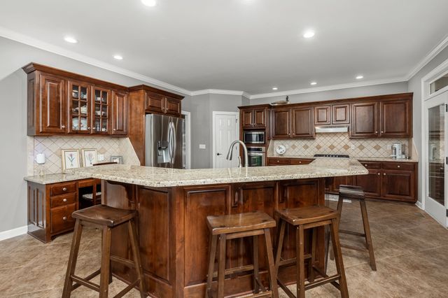 189 Turkey Creek Dr, Tullahoma, TN 37388