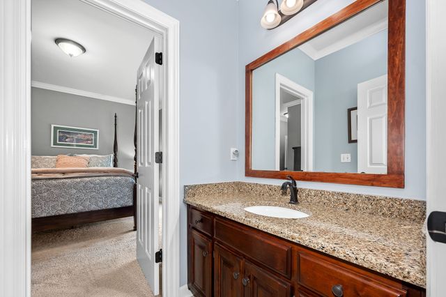 189 Turkey Creek Dr, Tullahoma, TN 37388