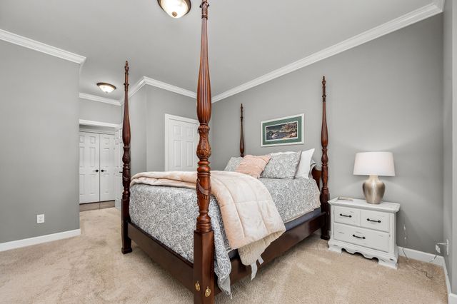 189 Turkey Creek Dr, Tullahoma, TN 37388
