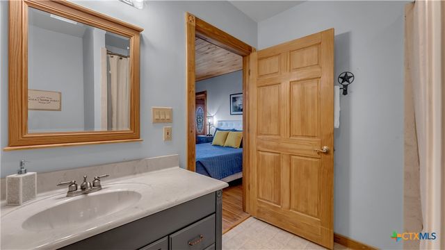 872 CR 430, San Saba, TX 76877