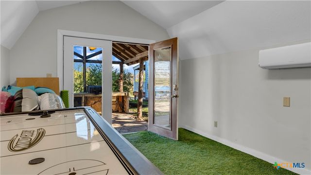 872 CR 430, San Saba, TX 76877