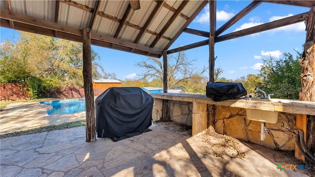 872 CR 430, San Saba, TX 76877