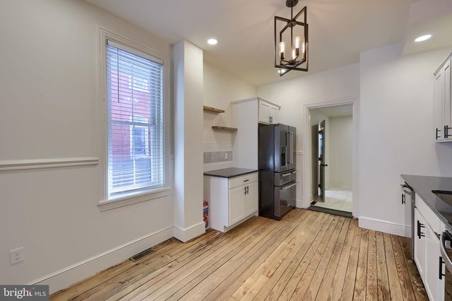 134 S 2ND ST, Columbia, PA 17512