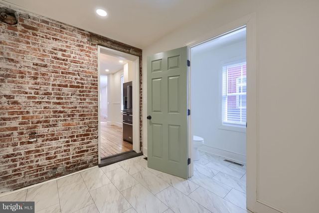 134 S 2ND ST, Columbia, PA 17512