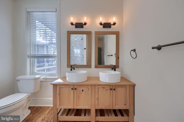 134 S 2ND ST, Columbia, PA 17512