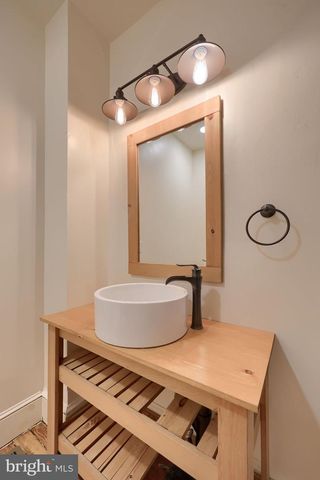 134 S 2ND ST, Columbia, PA 17512