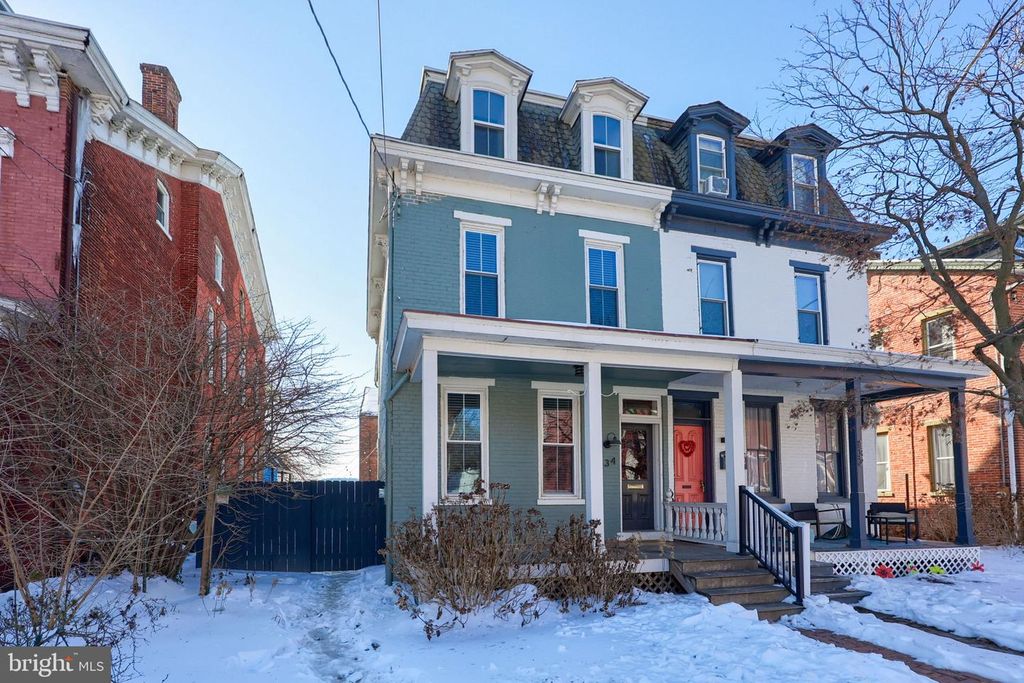 134 S 2ND ST, Columbia, PA 17512