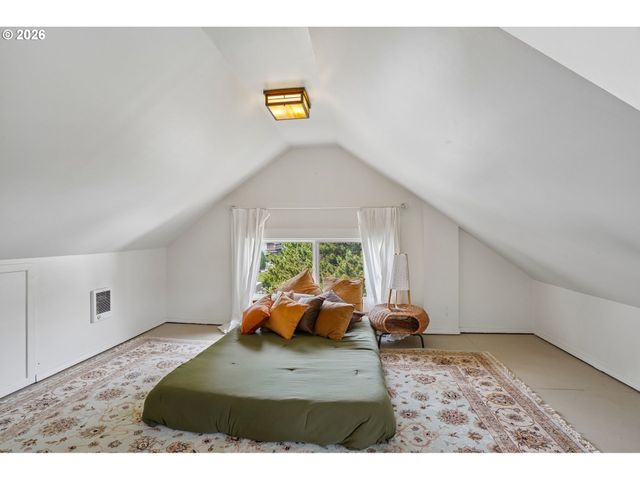 71 Ne ALBERTA St, Portland, OR 97211