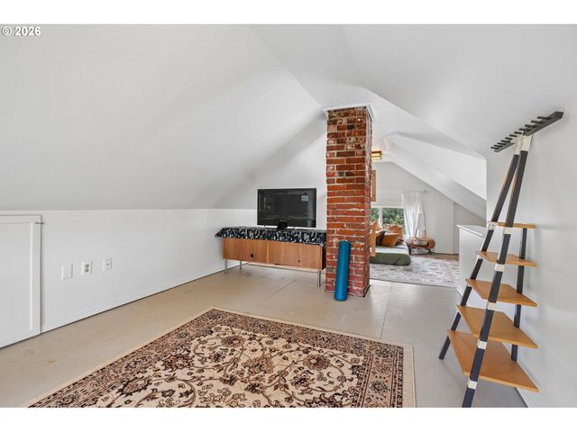 71 Ne ALBERTA St, Portland, OR 97211