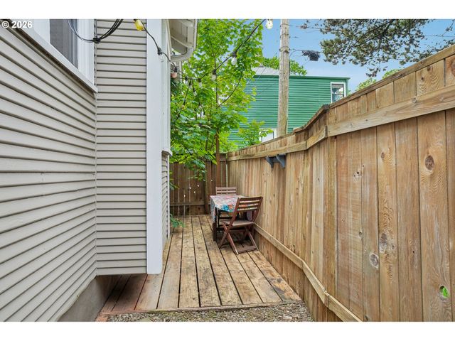71 Ne ALBERTA St, Portland, OR 97211