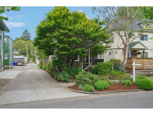 71 Ne ALBERTA St, Portland, OR 97211