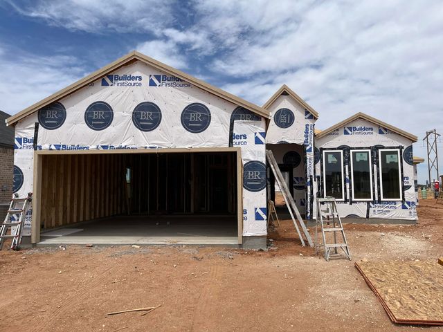 714 E 13th Street, Wolfforth, TX 79382