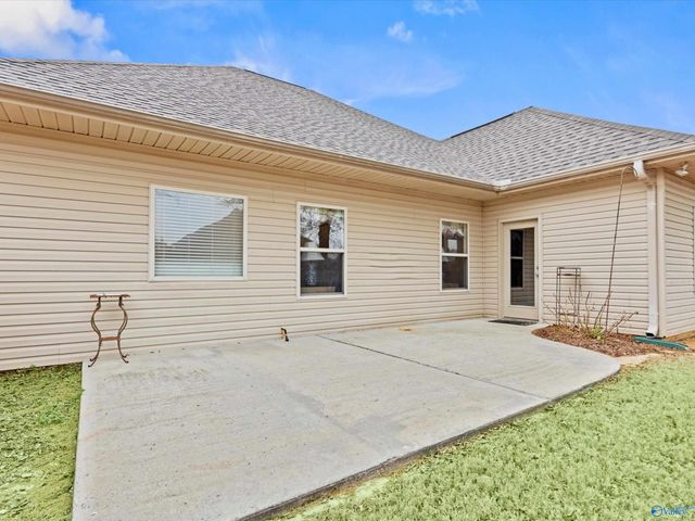 14385 Birkdale Circle, Athens, AL 35613