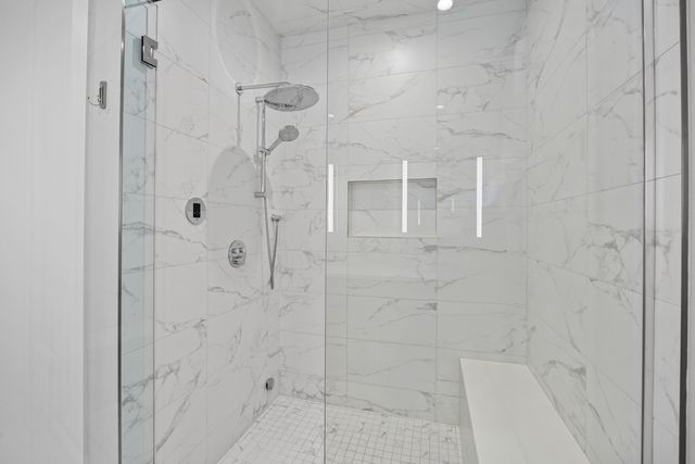 305 S Racine Avenue PHD, Chicago, IL 60607