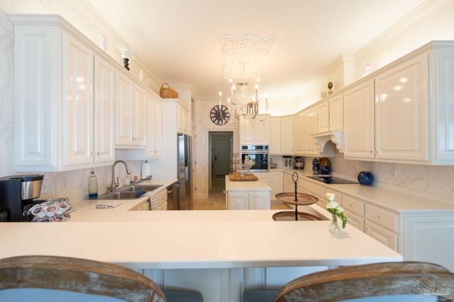 4954 Hickory Shores Blvd, Gulf Breeze, FL 32563