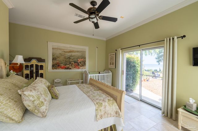 4954 Hickory Shores Blvd, Gulf Breeze, FL 32563