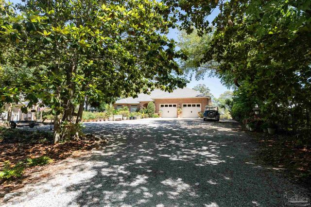 4954 Hickory Shores Blvd, Gulf Breeze, FL 32563