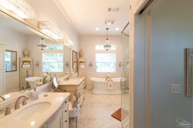 4954 Hickory Shores Blvd, Gulf Breeze, FL 32563