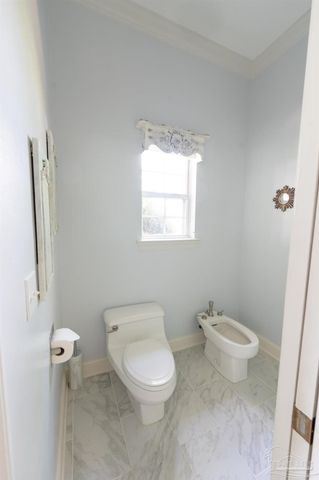 4954 Hickory Shores Blvd, Gulf Breeze, FL 32563