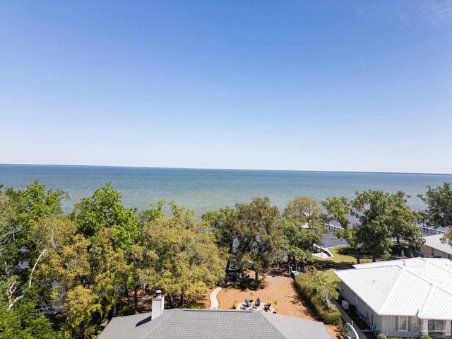 4954 Hickory Shores Blvd, Gulf Breeze, FL 32563