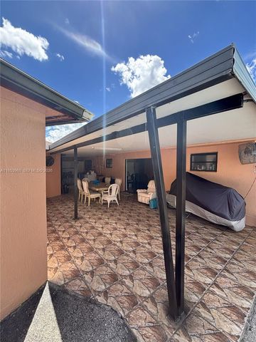 18601 SW 98th Avenue, Cutler Bay, FL 33157
