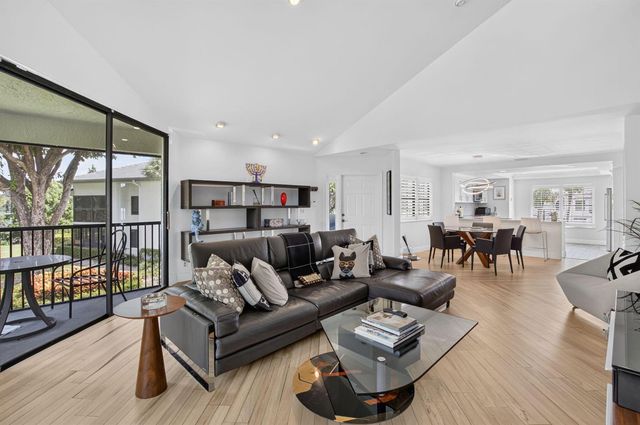15766 Loch Maree Lane 3906, Delray Beach, FL 33446