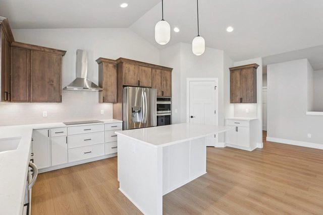 228 Cardinal Lane, Sauk City, WI 53583