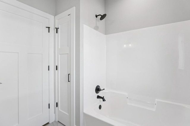 228 Cardinal Lane, Sauk City, WI 53583