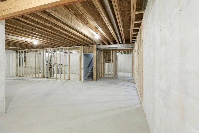 228 Cardinal Lane, Sauk City, WI 53583