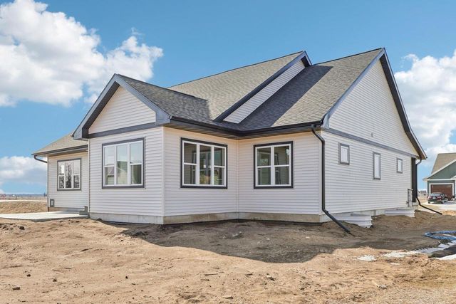 228 Cardinal Lane, Sauk City, WI 53583