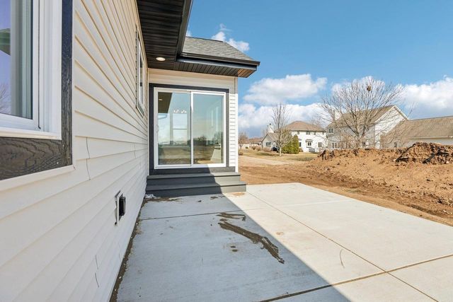 228 Cardinal Lane, Sauk City, WI 53583