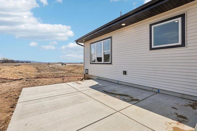 228 Cardinal Lane, Sauk City, WI 53583