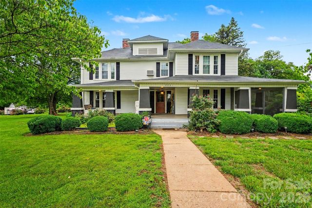 2461 Startown Road, Newton, NC 28658