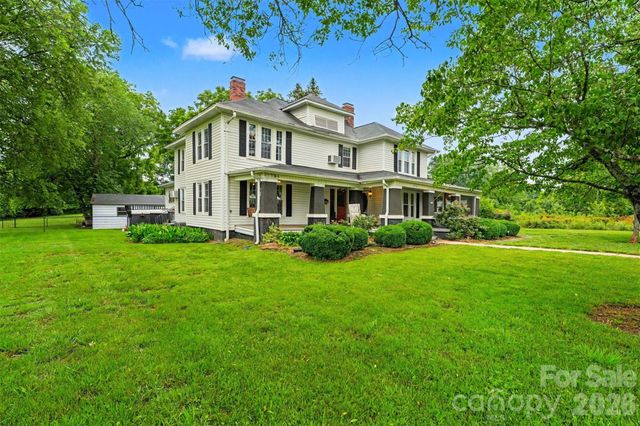 2461 Startown Road, Newton, NC 28658