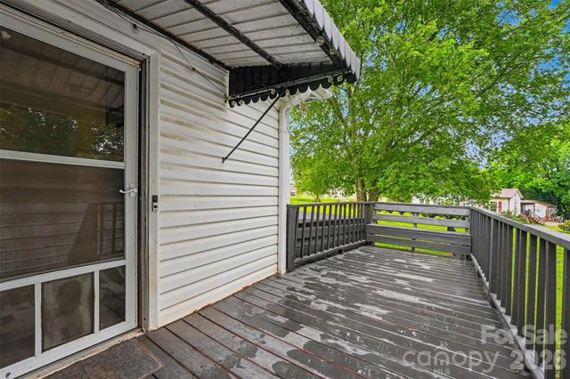 2461 Startown Road, Newton, NC 28658